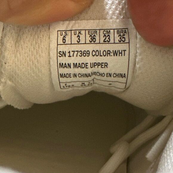 NWT Sketchers street glam point it sneaker white 6 - Picture 2 of 10
